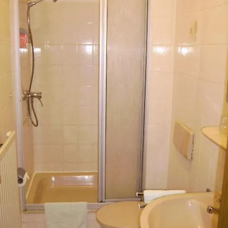 招待所 1554膳食公寓